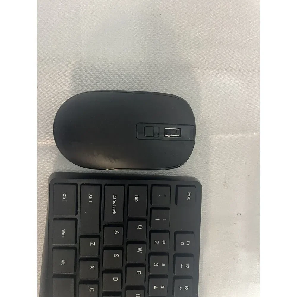 Wireless Keyboard And Mouse‎